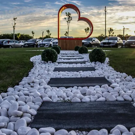 Dream Place וילה בייאליינה